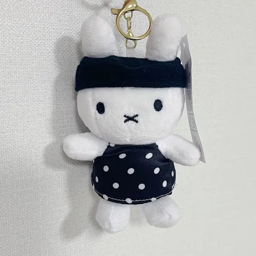 [BUNJANG] Miffy Black Dot Dress Keyring / 미피 nijntje miffy 미피 블랙 도트 원피스 키링(개당)