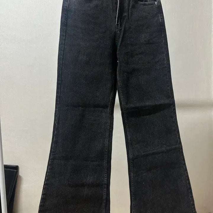 [BUNJANG] Maison de Monde Black Bootcut Denim Pants / (새상품) 메종드몽드 블랙 부츠컷 데님 흑청바지