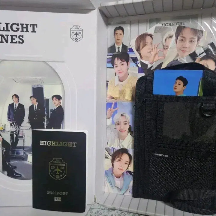 [BUNJANG] Highlight (BEAST) 4th Gen Passport Case + Photocard / 하이라이트 비스트 4기 여권포함 케이스 포토카드