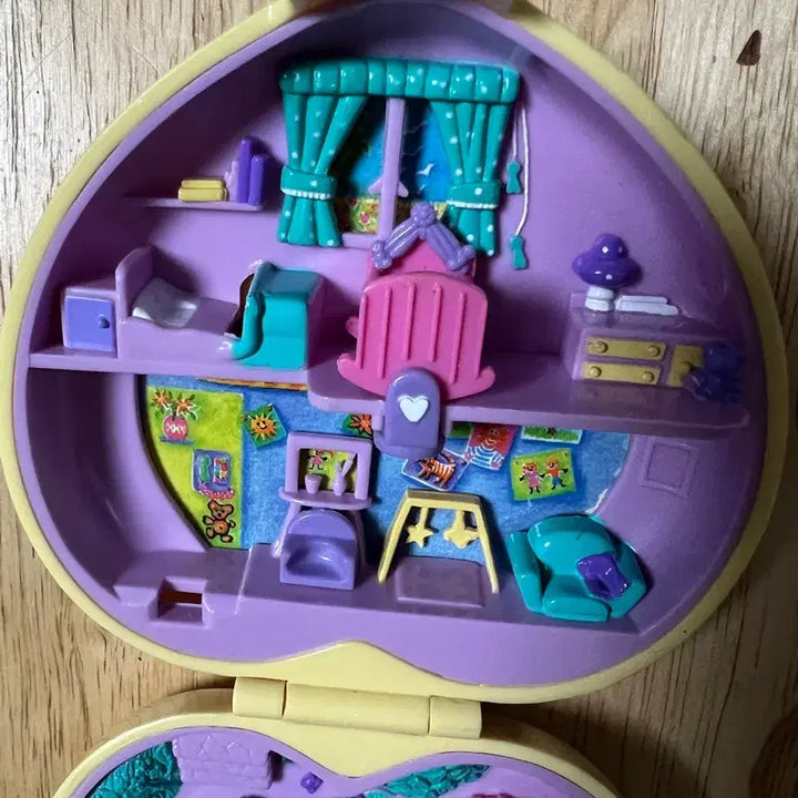 [BUNJANG] Polly Pocket Quilted Heart Baby Sitting Playset / 폴리포켓 퀼팅 하트 베이비시팅