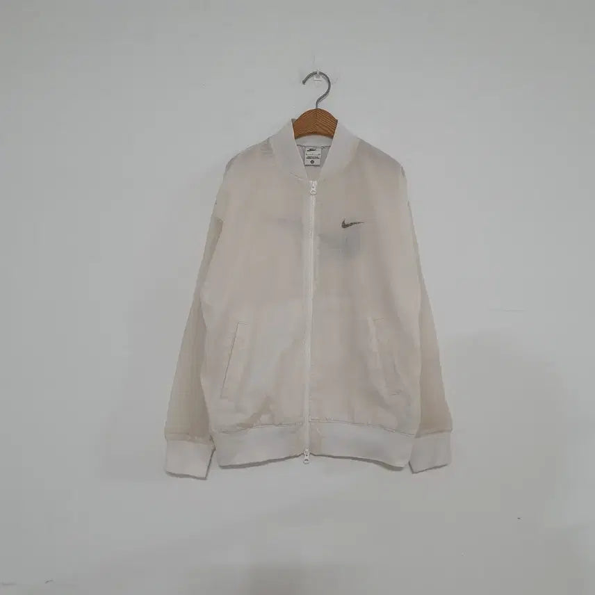 [SOLD OUT] No.26030714 나이키 빅로고 시스루 바람막이 아이보리