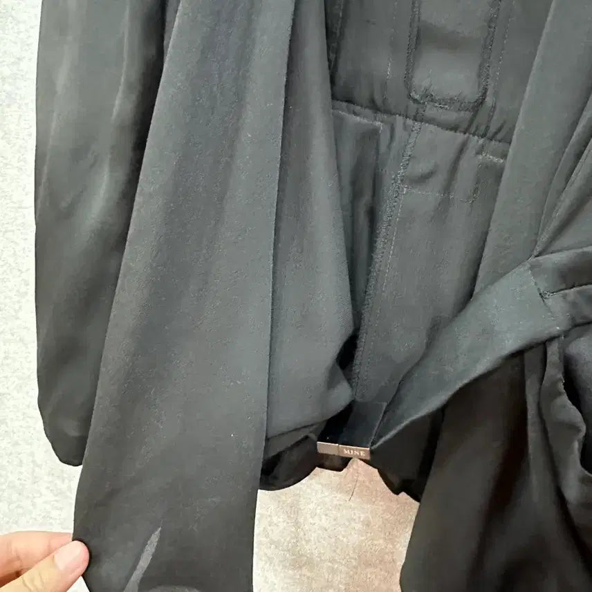 [BUNJANG] Hansum Mine Silk Short Jacket / 한섬 마인 실크 숏 자켓