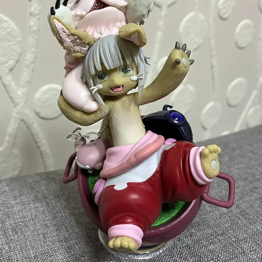 [BUNJANG] Made in Abyss Nanachi Figure / 메이드인어비스 나나치 피규어