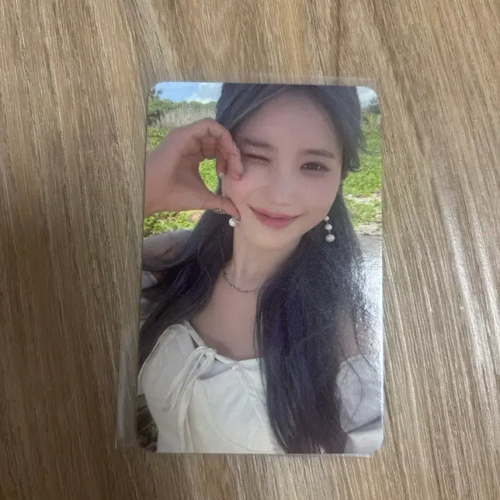 [BUNJANG] Fromis_9 Song Hayoung Photocard / 송하영 포토카드