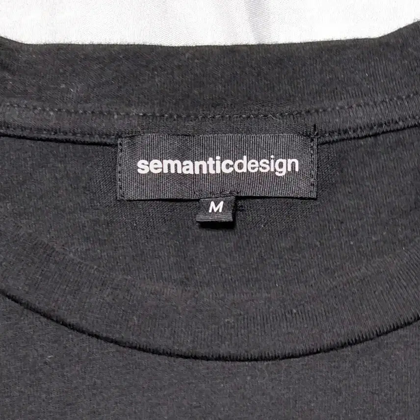 [SOLD OUT] [M] semanticdesign 사이드 그래픽 패널 티셔츠