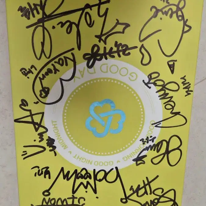 [BUNJANG] Good Day All Day Good Day Signed Album / 굿데이 싸인 앨범
