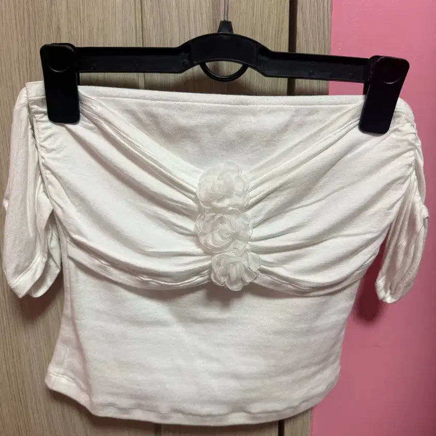 [BUNJANG] Dry Rose Triple Flower Top / 드라이로즈 트리플 플라워 탑