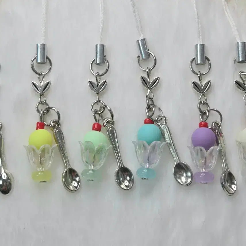 [BUNJANG] Parfait Keychain Handmade Phone Strap Bead Keychain / 파르페 키링 수제키링 휴대폰고리 비즈키링
