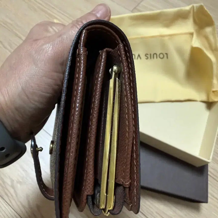 [BUNJANG] Louis Vuitton Monogram Bi-fold Wallet / 루이비통모노그램 반지갑