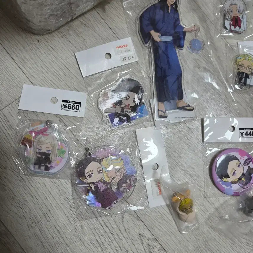 [BUNJANG] Tokyo Revengers Acrylic Goods Bundle Set / 도쿄 리벤저스 아크릴 굿즈 모음
