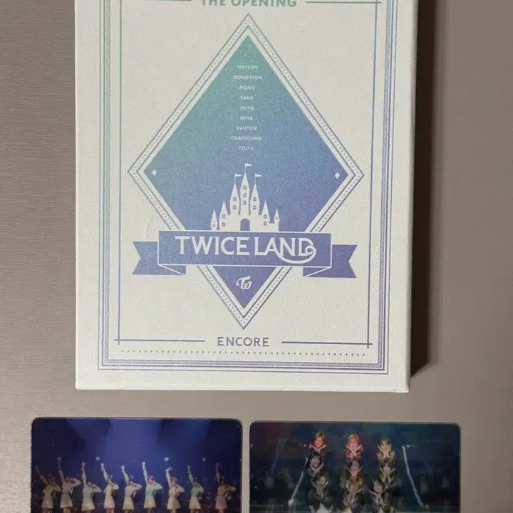 [BUNJANG] TWICE TWICELAND The Opening Encore Concert Blu-ray / TWICELAND THE OPENING ENCORE 콘서트 블루레이 판매