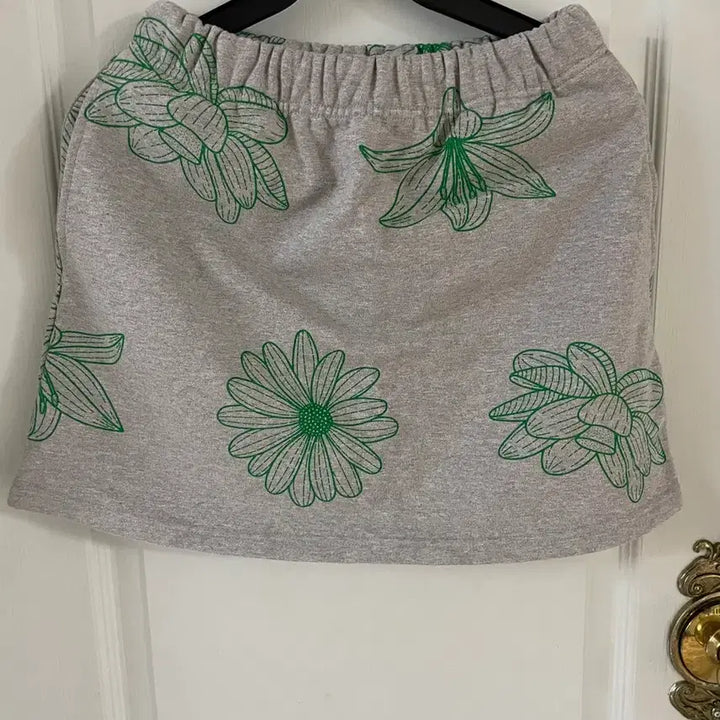[BUNJANG] Mardi Mercredi Vest and Skirt Set / 마르디메크르디 조끼 스커트 셋업 일괄판매 착샷있음