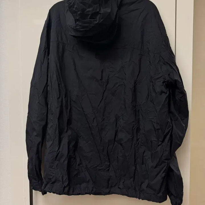[SOLD OUT] 무신사스탠다드 슈퍼라이트 바람막이 XL