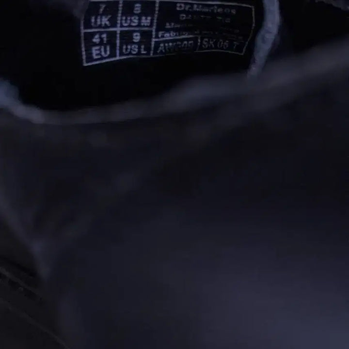 [BUNJANG] Dr. Martens Dante Black Leather Zipper Sneakers / 닥터마틴 단테 블랙 레더 지퍼 스니커즈 260