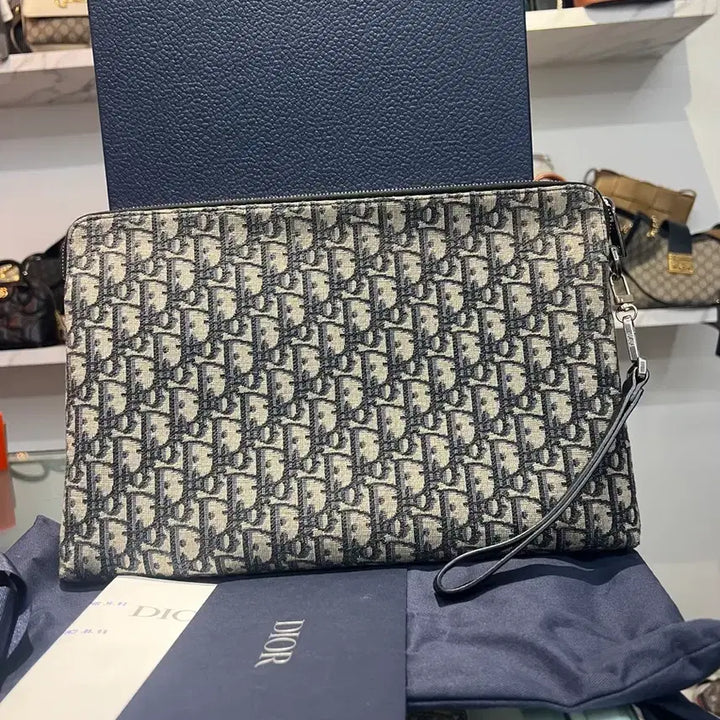 [BUNJANG] Dior Oblique Jacquard A4 iPad Clutch Bag / 디올 오블리크 자카드 A4 아이패드 클러치백 풀구성품