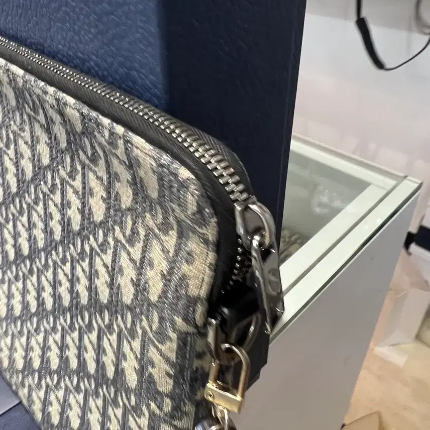 [BUNJANG] Dior Oblique Jacquard A4 iPad Clutch Bag / 디올 오블리크 자카드 A4 아이패드 클러치백 풀구성품
