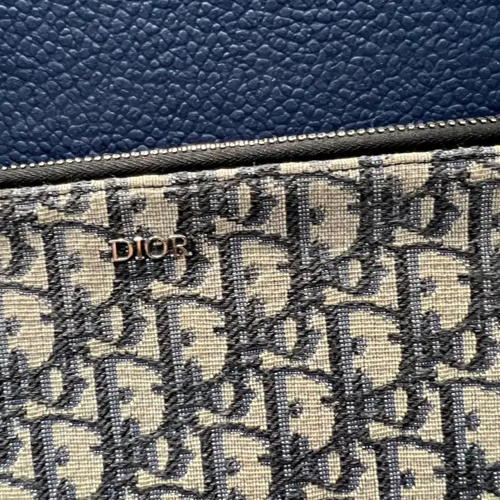 [BUNJANG] Dior Oblique Jacquard A4 iPad Clutch Bag / 디올 오블리크 자카드 A4 아이패드 클러치백 풀구성품