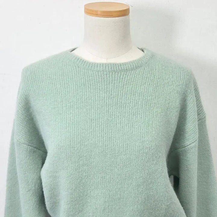 [SOLD OUT] 빈티지 만원샵 UNUSUALLY 민트 니트