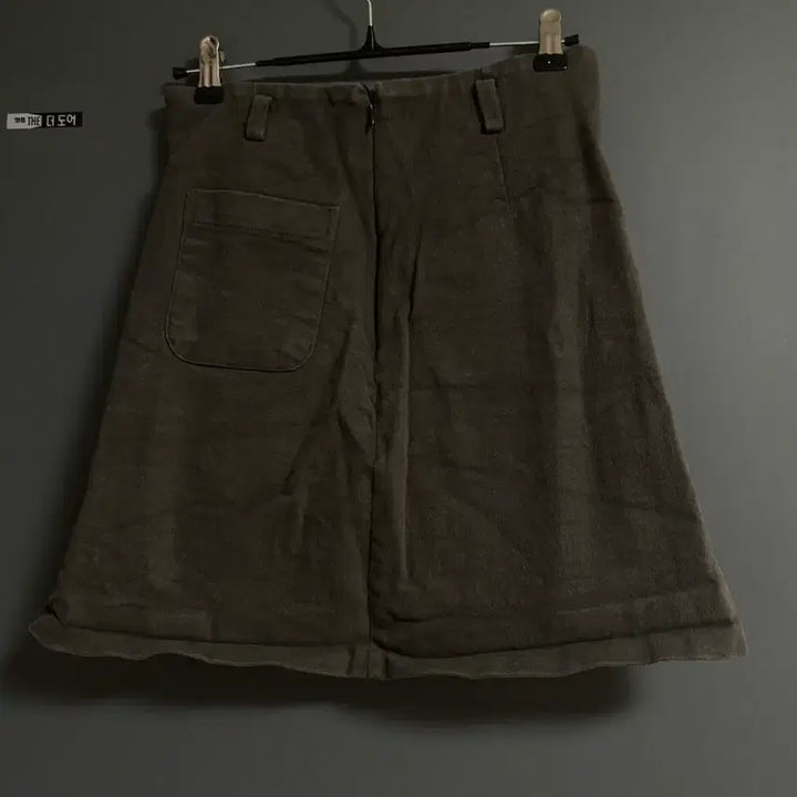 [BUNJANG] MIHO Khaki Skirt M / MIHO 카키 스커트 M