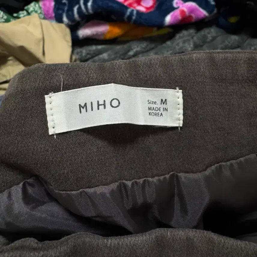 [BUNJANG] MIHO Khaki Skirt M / MIHO 카키 스커트 M
