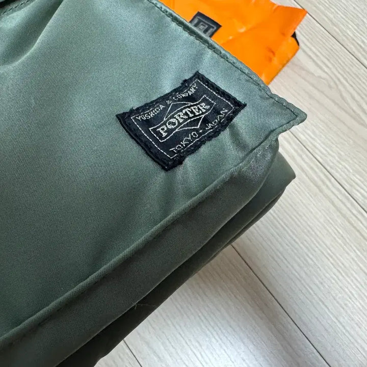 [SOLD OUT] 포터 탱커 뉴 토트백 세이지그린