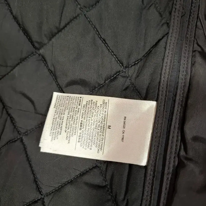 [BUNJANG] Banana Republic Black Quilted Jacket - M / 바나나리퍼블릭 블랙 퀼팅 자켓 M