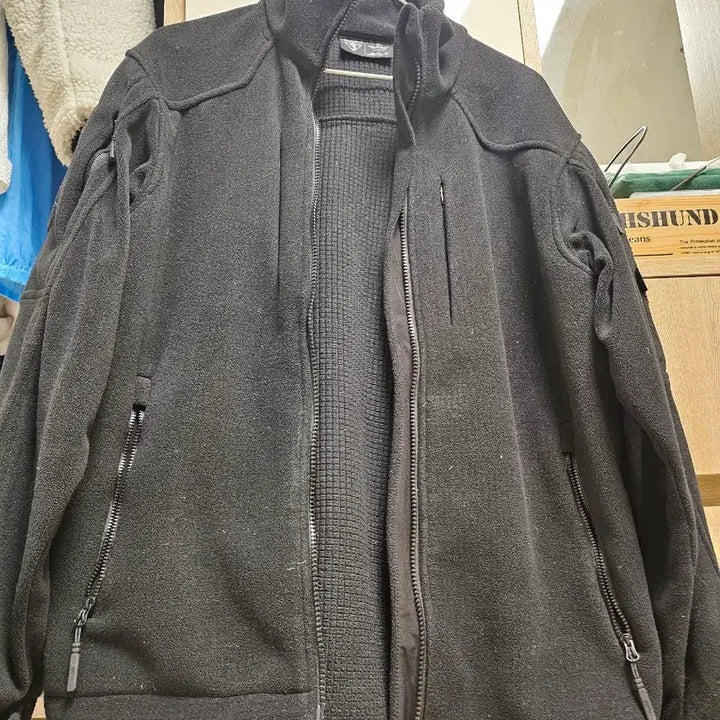 [BUNJANG] Black Fleece Zip-Up Jacket (L) / 택티컬 플리스 집업 자켓(L)