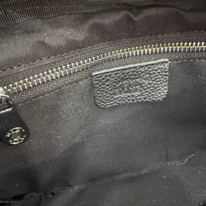 [BUNJANG] Montblanc Black Crossbody Hip Bag / 몽블랑 힙색 블랙 크로스백