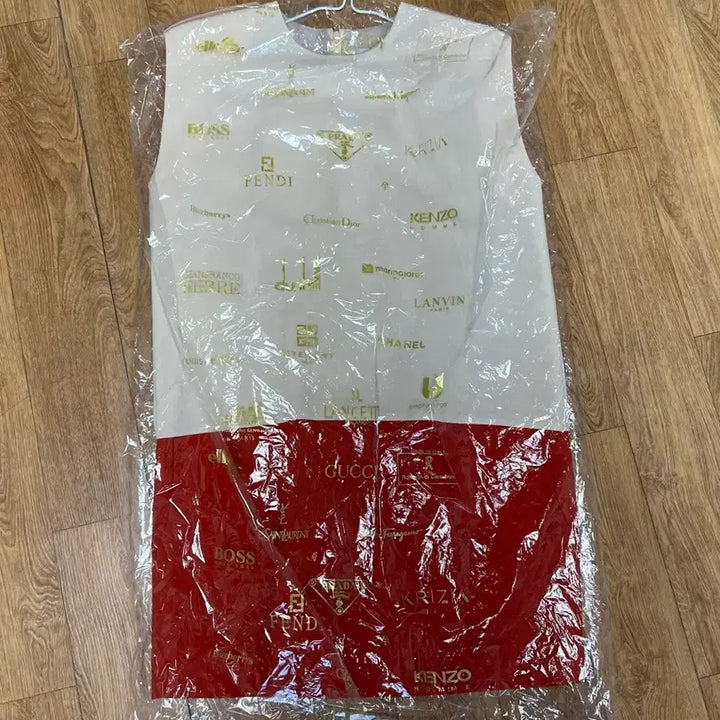 [SOLD OUT] 로우클래식 투톤원피스 드라이완료