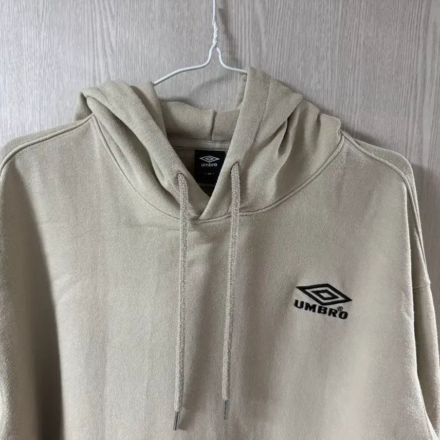 [BUNJANG] Umbro Beige Hoodie / 엄브로 후드티 베이지색