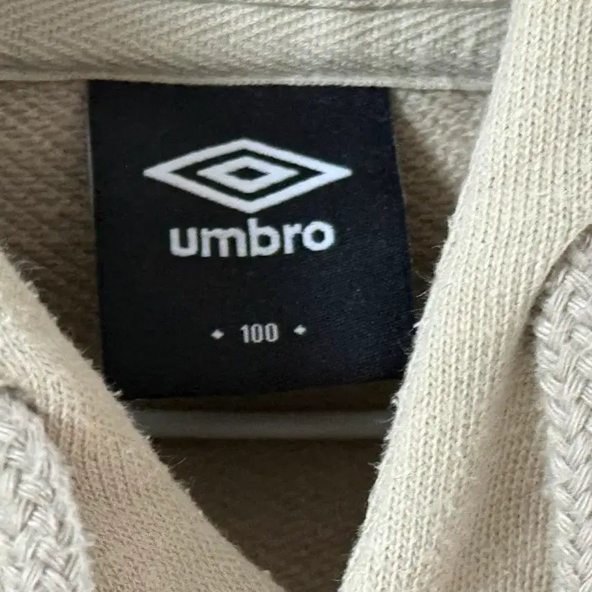 [BUNJANG] Umbro Beige Hoodie / 엄브로 후드티 베이지색