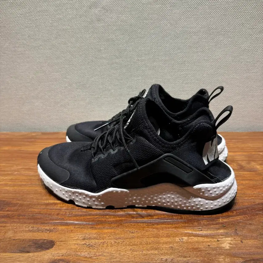 [SOLD OUT] 나이키 여성운동화
