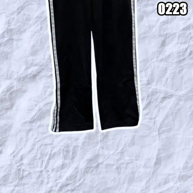 [SOLD OUT] XS 아디컬러 클래식 파이어버드 트랙 팬츠