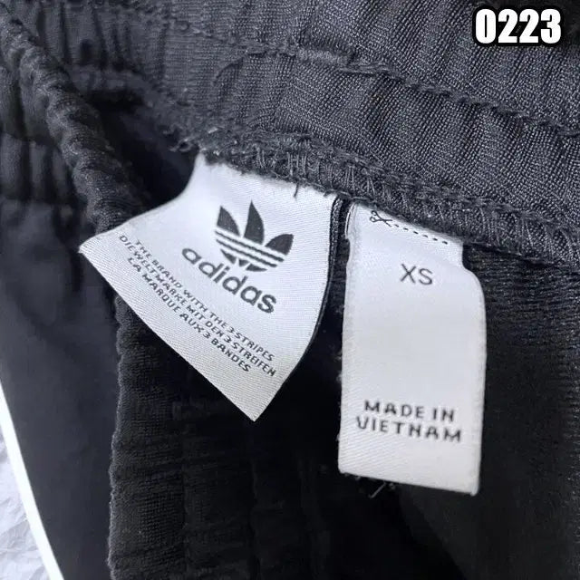 [SOLD OUT] XS 아디컬러 클래식 파이어버드 트랙 팬츠