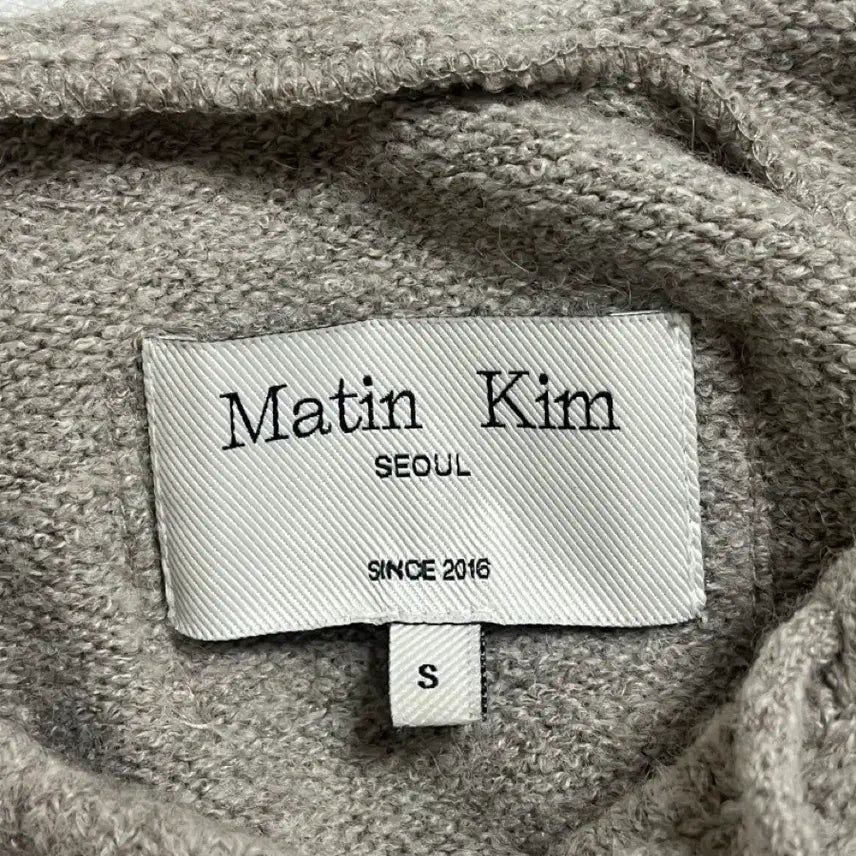 [BUNJANG] Matinkim Gradient Hooded Knit / 마뗑킴 그라데이션 후드 니트