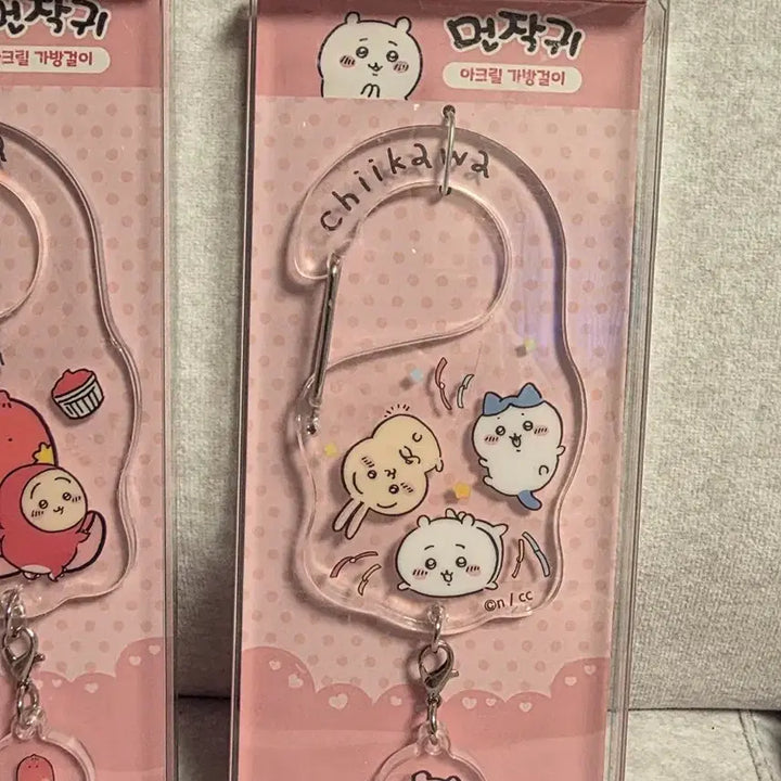 [BUNJANG] Chiikawa Acrylic Keyring for Bag/Airpods / 새상품) 정품 치이카와 먼작귀 아크릴 가방걸이 키링 에어팟