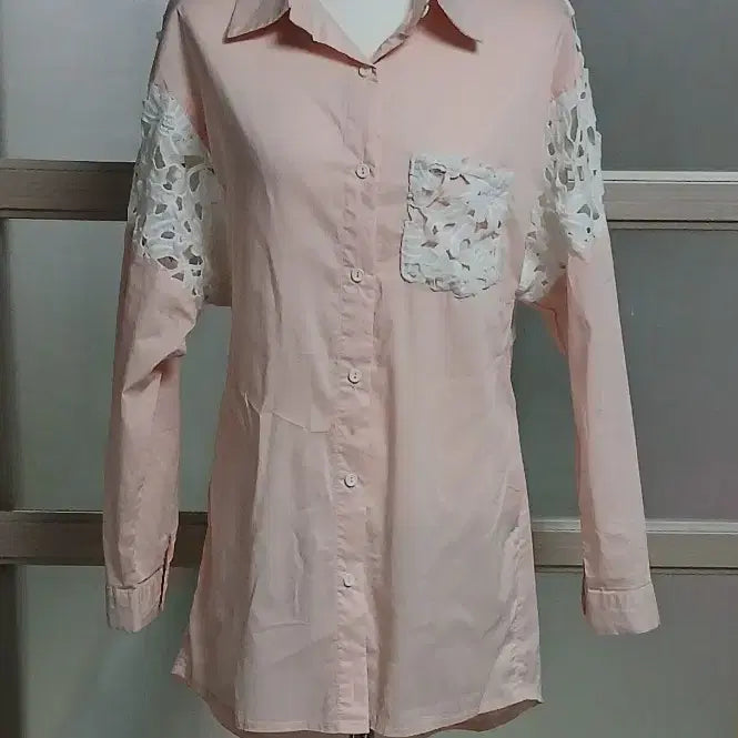 [BUNJANG] Pink Lace Blouse Shirt / 레이스 셔츠 블라우스 핑크 Free