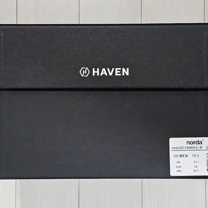 [BUNJANG] Norda x Haven 003 Quarry Trail Running Shoes / [285] 노다 x 헤븐 003 쿼리 (US 10.5)