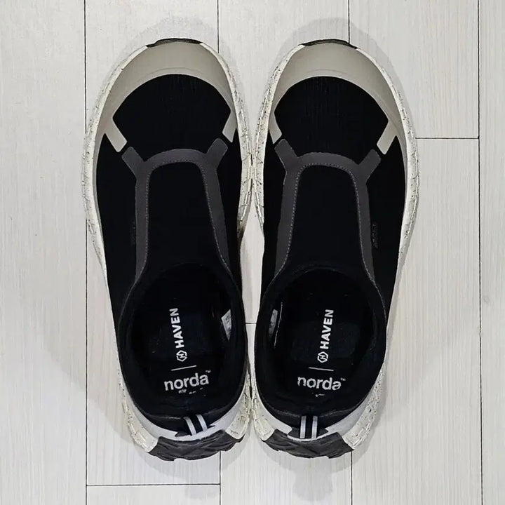 [BUNJANG] Norda x Haven 003 Quarry Trail Running Shoes / [285] 노다 x 헤븐 003 쿼리 (US 10.5)