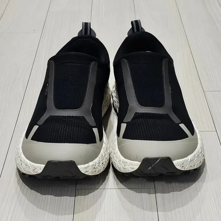 [BUNJANG] Norda x Haven 003 Quarry Trail Running Shoes / [285] 노다 x 헤븐 003 쿼리 (US 10.5)