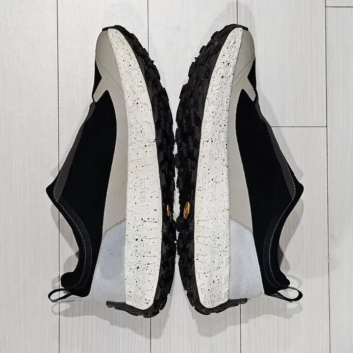 [BUNJANG] Norda x Haven 003 Quarry Trail Running Shoes / [285] 노다 x 헤븐 003 쿼리 (US 10.5)