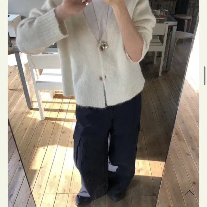 [BUNJANG] PERSONA Ivory Cardigan / PERSONA 페르소나 아이보리 가디건