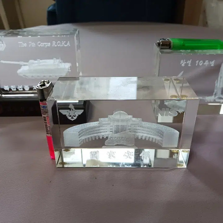 [BUNJANG] 7th Maneuver Corps, NIS, Missile Command Commemorative Paperweight Set / 부대 문진