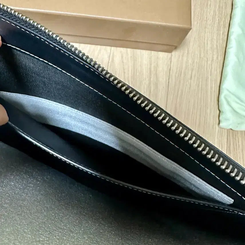[BUNJANG] Burberry Checkered Clutch Bag / 버버리 체크 클러치 백 + 풀구성