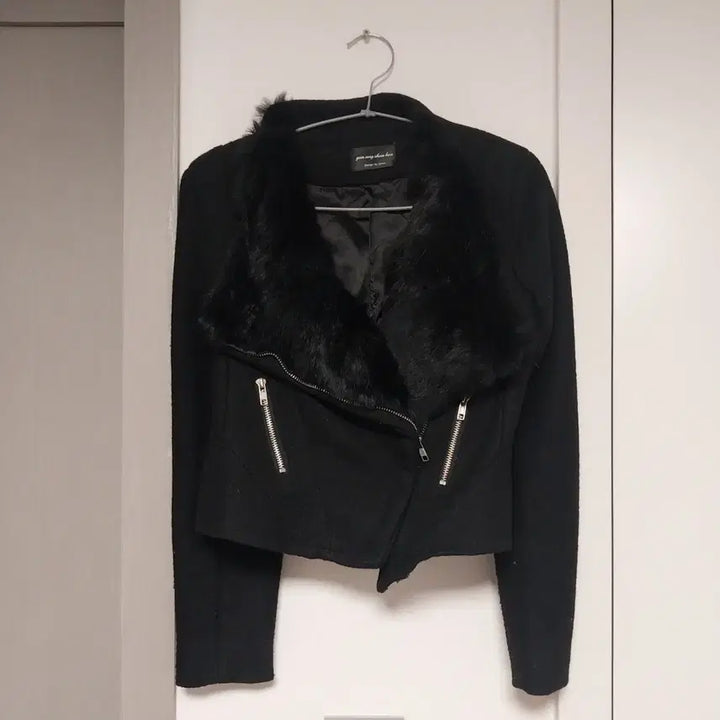 [BUNJANG] Gumzzi Rabbit Short Jacket (S) / Gumzzi 래빗 숏자켓 (S)