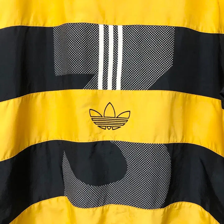 [SOLD OUT] 대장 아디다스 90s 바람막이 자켓 꿀벌 희귀