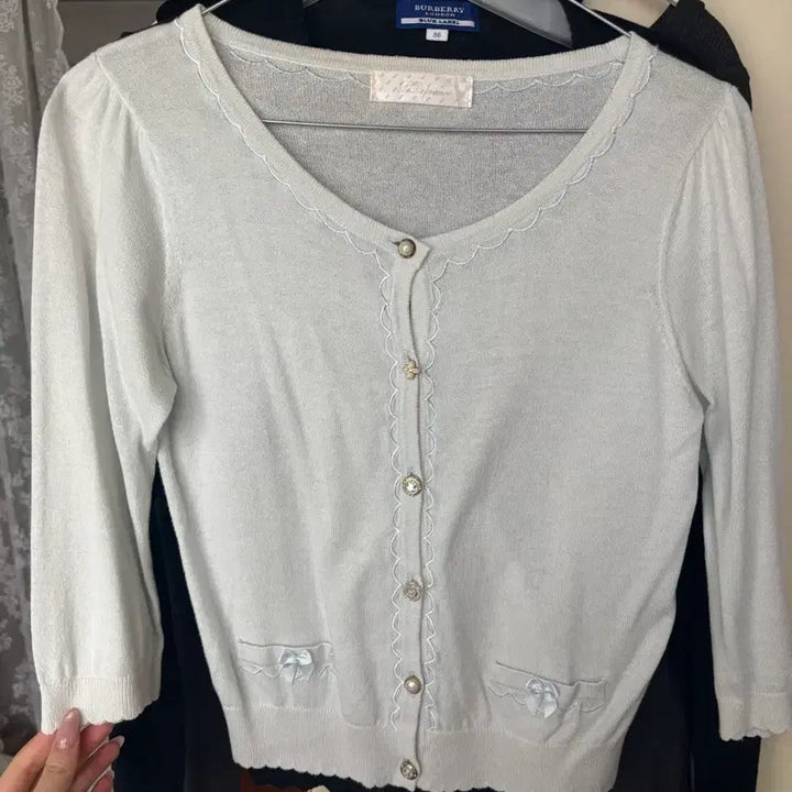 [BUNJANG] Sky Blue Ribbon Cardigan / 하늘색 리본 가디건