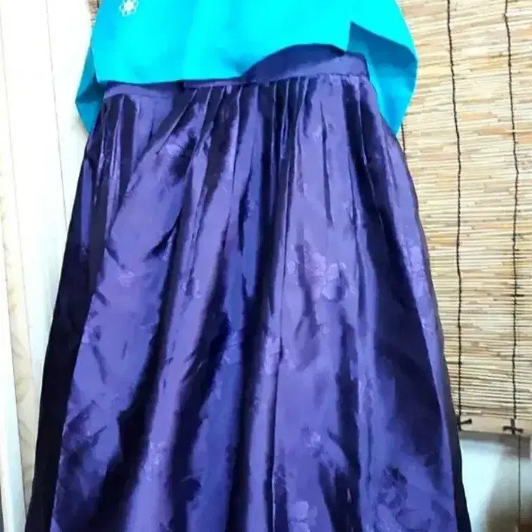 [BUNJANG] Floral Embroidered Hanbok Dress / 새제품)여성한복 하늘색 꽃자수 55~66~날씬77