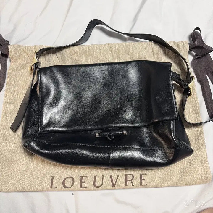 [BUNJANG] Lehaevre Sac de Jardin Leather Shoulder Bag / 루에브르 삭드자뎅 소가죽 숄더백