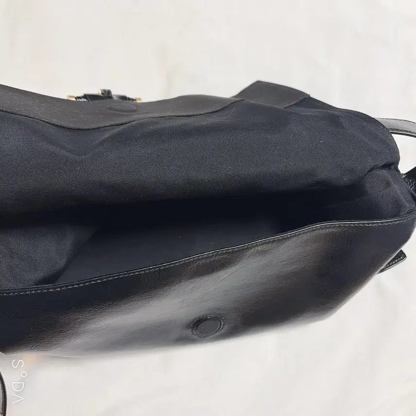 [BUNJANG] Lehaevre Sac de Jardin Leather Shoulder Bag / 루에브르 삭드자뎅 소가죽 숄더백
